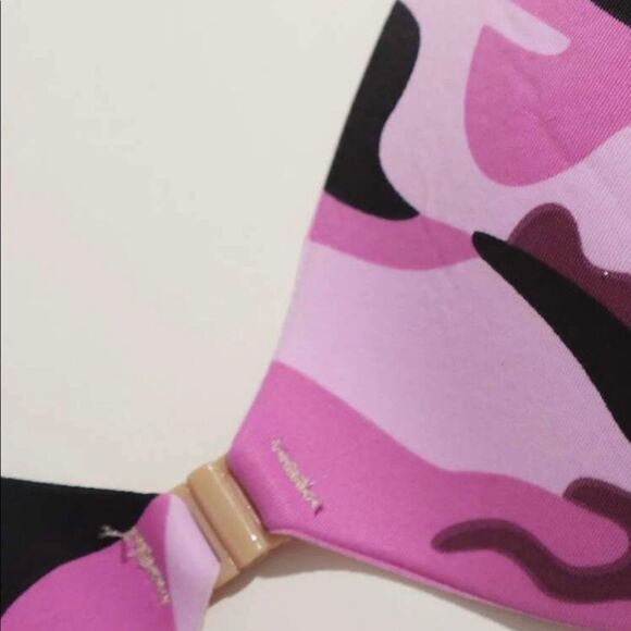 Pink Camo Self Adhesive Bra - Picture 4 of 5